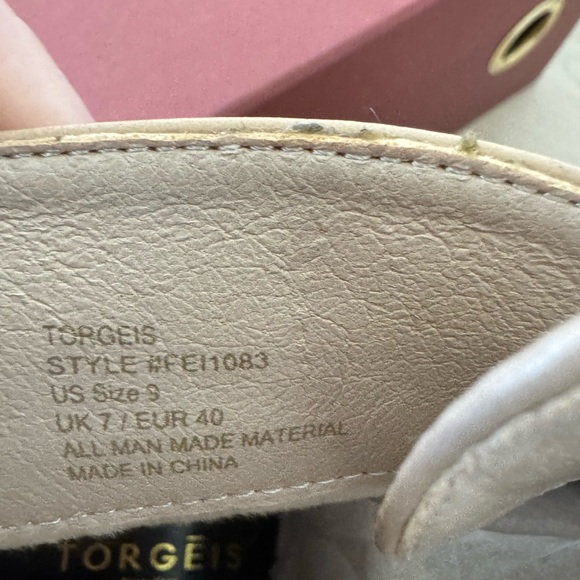 Torgeis Marion Beige Zip-Up Wedge Booties / Size 9 NWB - Picture 8 of 14